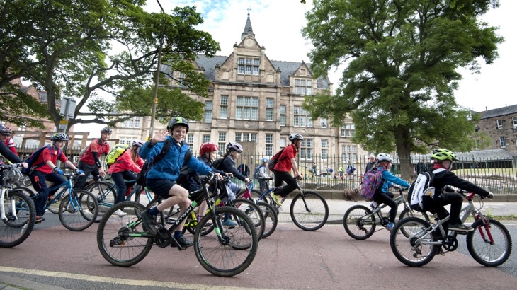pupil group cycling in Edinburgh