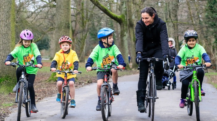 Olympic athlete Sarah Storey cycling with children for Big Pedal 